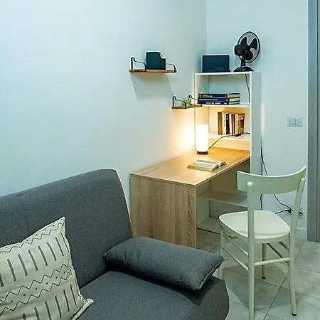Casa Pico-central, Warm With Netflix Szálloda Mirandola